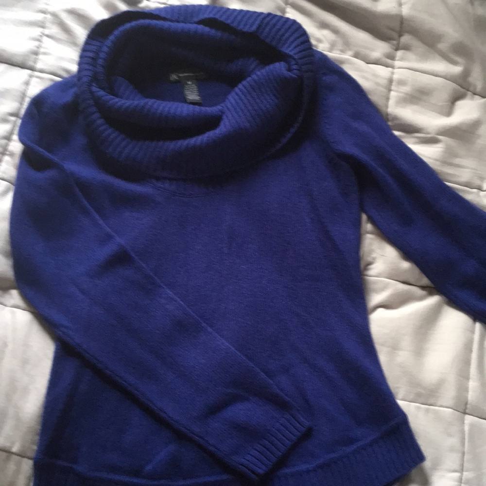Blue turtle neck